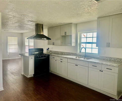 206 Booker Street, Lake Charles, Calcasieu, Louisiana, United States 70601, 2 Bedrooms Bedrooms, 0 ,1 BathroomBathrooms,House,For Sale,Booker Street,0,1137 206 Booker Street, Lake Charles, Calcasieu, Louisiana, United States 70601, 2 Bedrooms Bedrooms, 0 ,1 BathroomBathrooms,House,For Sale,Booker Street,0,1137