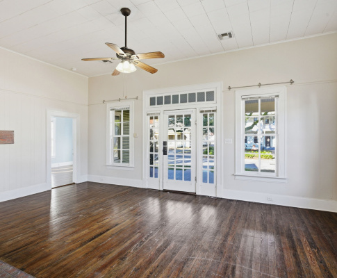 721 Moss Street, Lake Charles, Calcasieu, Louisiana, United States 70601, 3 Bedrooms Bedrooms, 0 ,2 BathroomsBathrooms,House,For Sale,Moss Street,0,1158