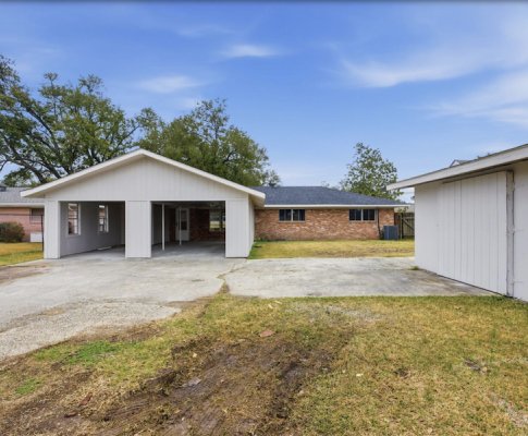 2032 18th, Lake Charles, Calcasieu, Louisiana, United States 70601, 3 Bedrooms Bedrooms, 0 ,2 BathroomsBathrooms,House,For Sale,18th,0,1159