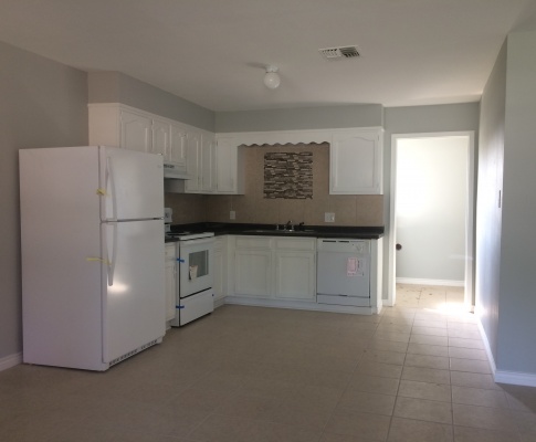 1131 Shellie Ln, Lake Charles, Calcasieu, Louisiana, United States 70611, 2 Bedrooms Bedrooms, ,1 BathroomBathrooms,Apartment,For Rent,Shellie Ln,1040